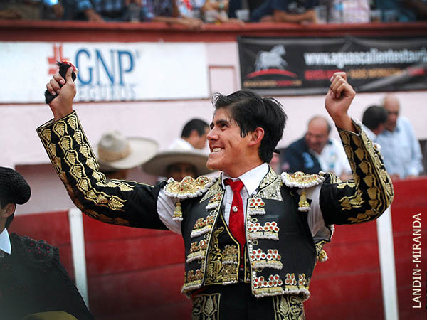 El p�blico exigi� la oreja