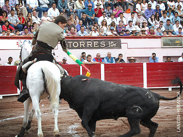 20 cent�metros y 3 trayectorias