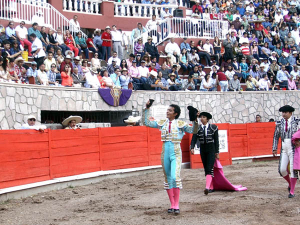 Una oreja para T�llez