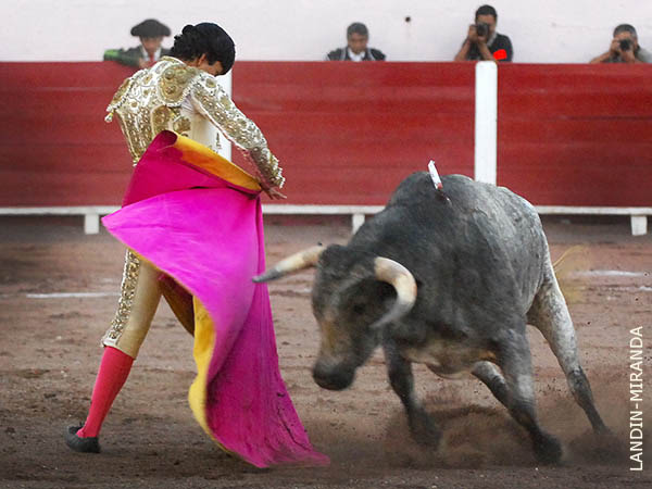 Acus� el poco rodaje