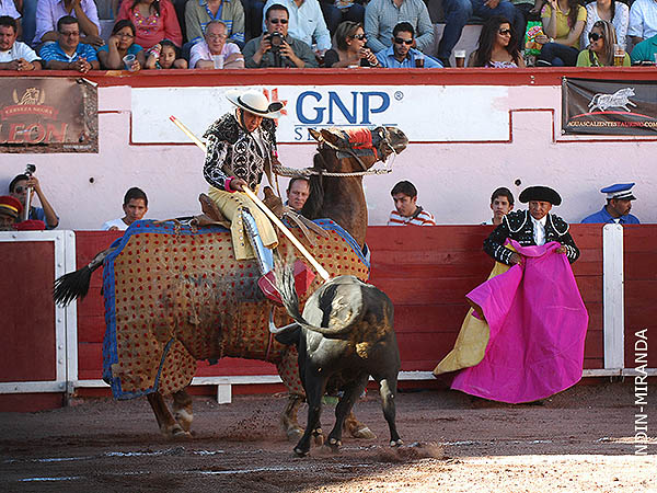 La vara de Javier Prado
