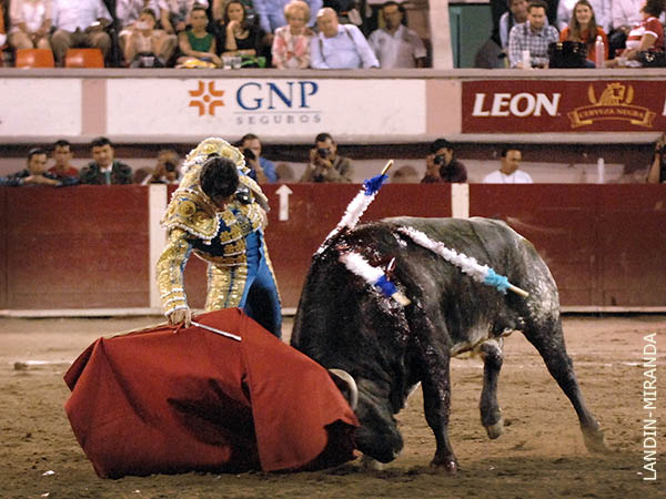 La muleta puesta para que repitiera