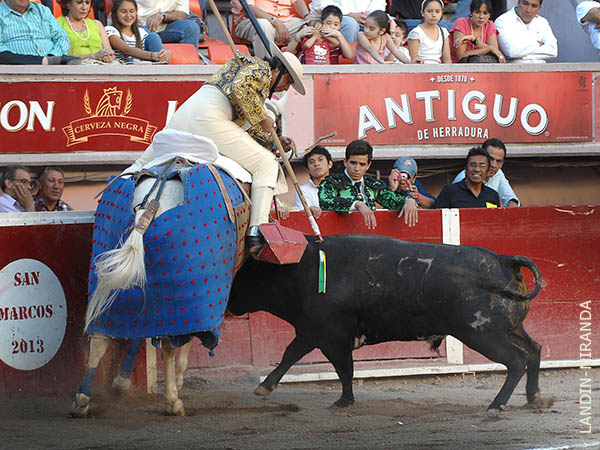 El Tinjo, de visita por Aguas