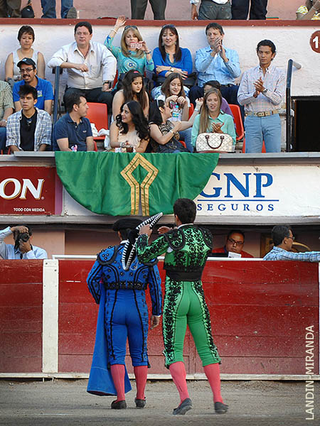 El palco de los T�llez