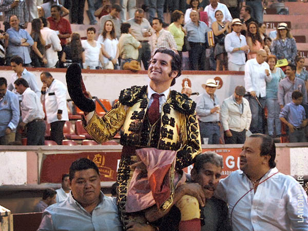 Labr�ndose un destino en M�xico