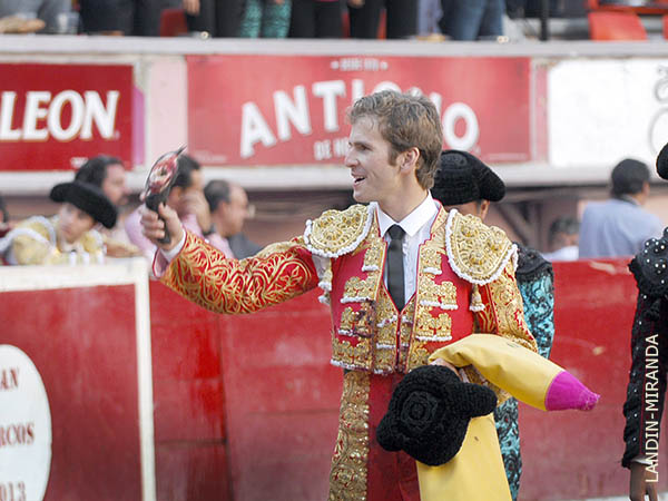 Gan� m�s confianza con la oreja