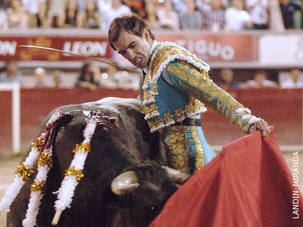 Guerrero, valiente y art�stico