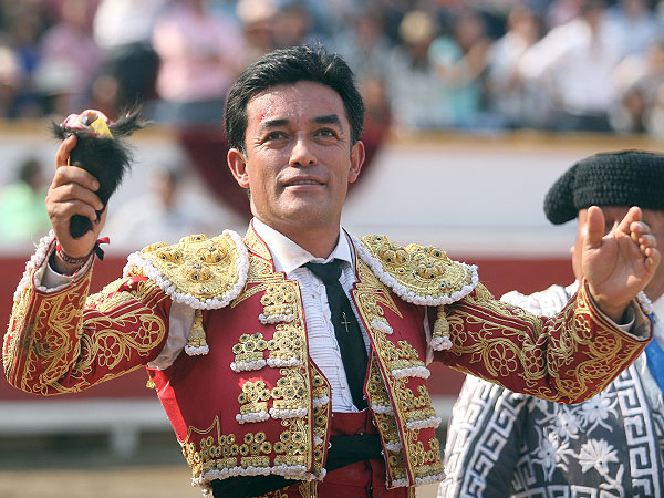 Se les fue por delante