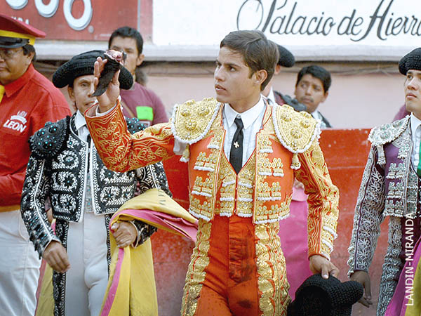 Javier Castro pase� la �nica oreja