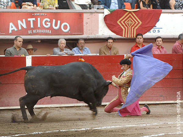 Lomel�n saluda a su segundo