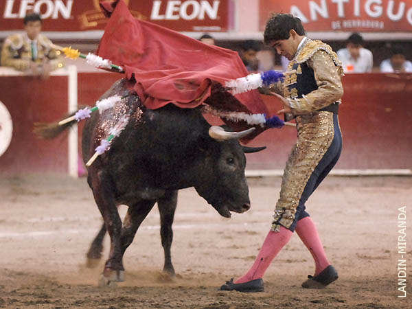 Le mostr� complicacines