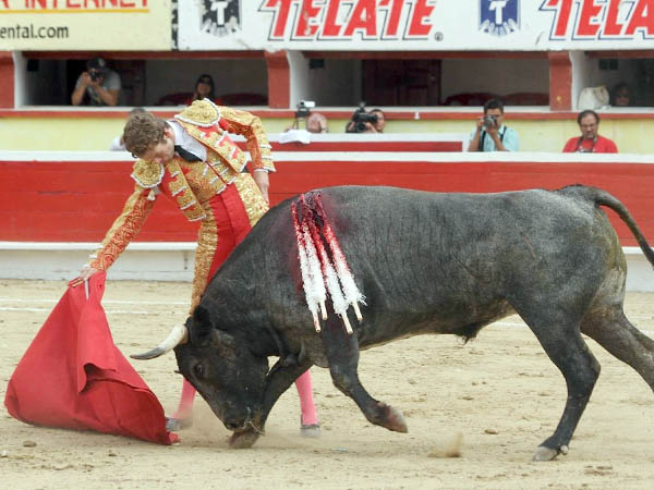 Payo bord� al segundo