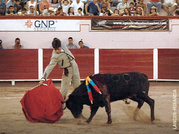 Poco dej� ver Jos� Antonio