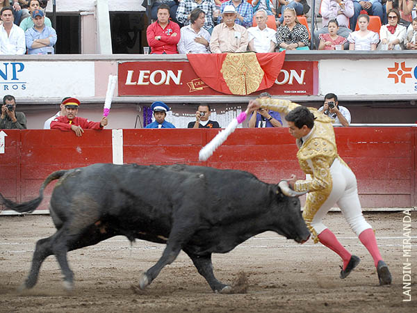 Muchos recursos el segundo tercio