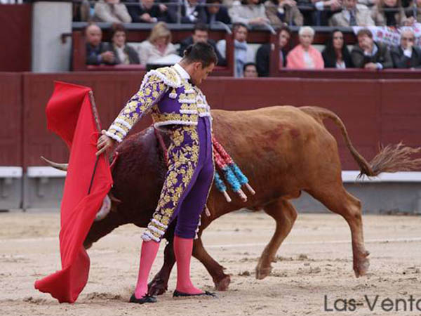 Manzanares, por la espalda