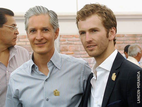 El director de Banobras y El Payo