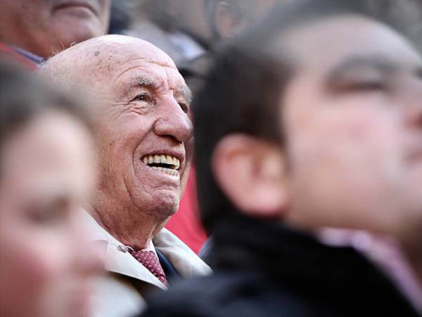 Victorino cort� la racha triunfal