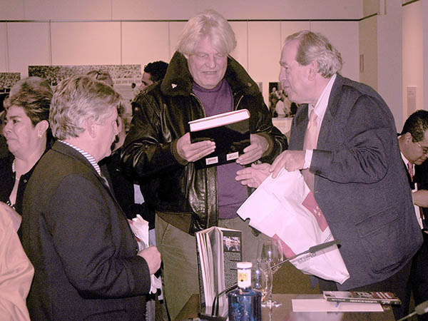 El embajador Delay y Carlos Abella