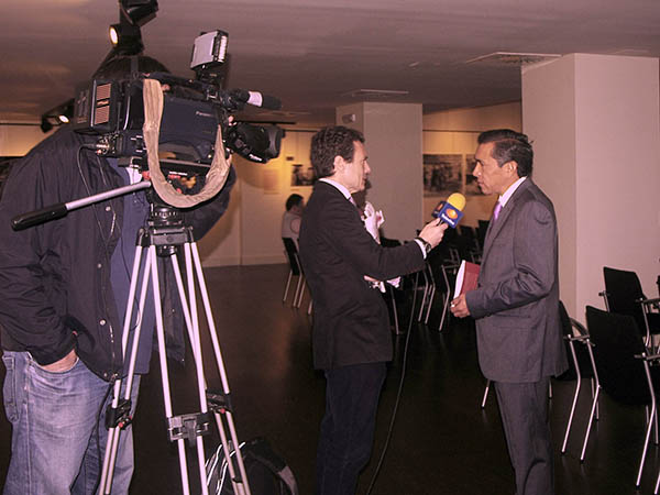 Zotoluco y Alberto Pel�ez por la TV