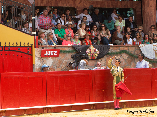 Brindis a Marco Castilla