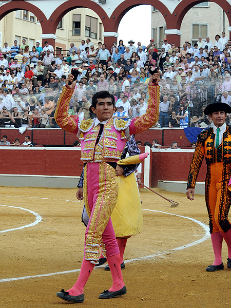 Cort� dos orejas a tercero