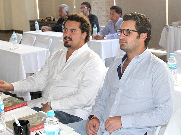 Los Lebrija, presentes