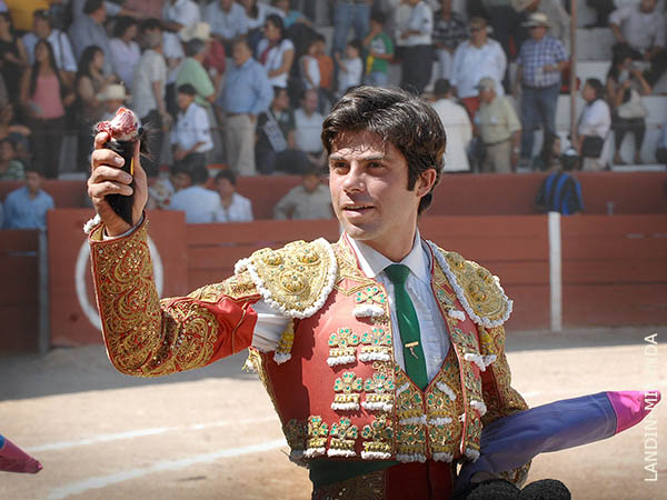 Una oreja para Ferm�n