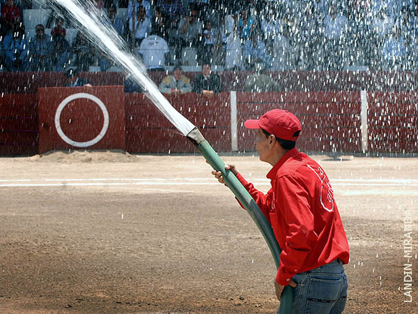 Para el calor y el polvo