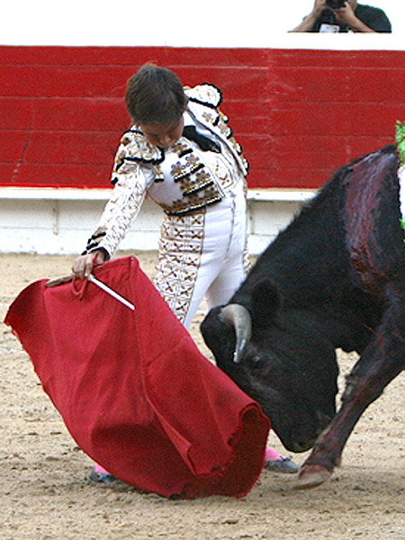 Asentado con la derecha