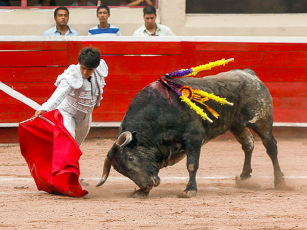 Con los doblones lleg el vendaval