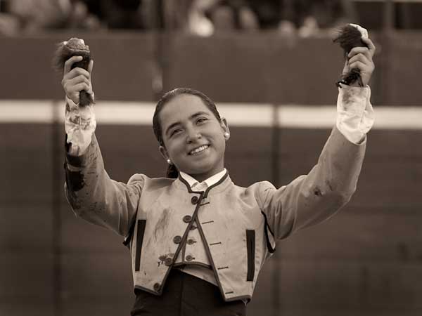 Feliz con las peludas