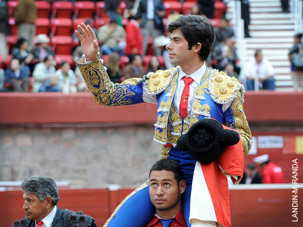 Triunfo de 24 kilates en ZAC