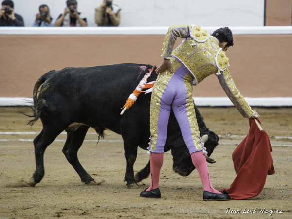 Correcto con su primero