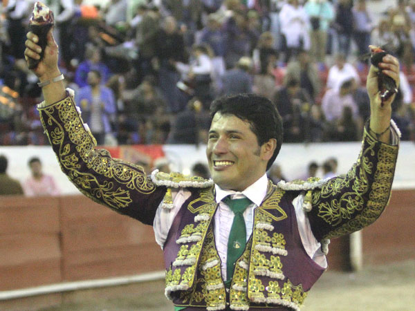 Paseando los trofeos