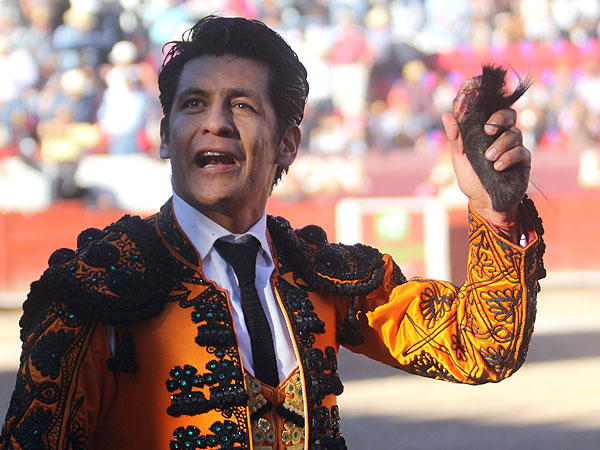 Sol, sombra y triunfo