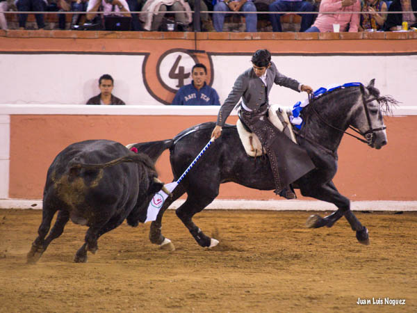 La monta de Alejandro Zendejas