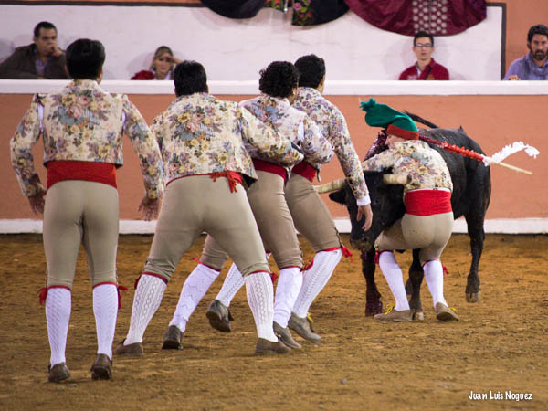 La pega de los Mexicanos