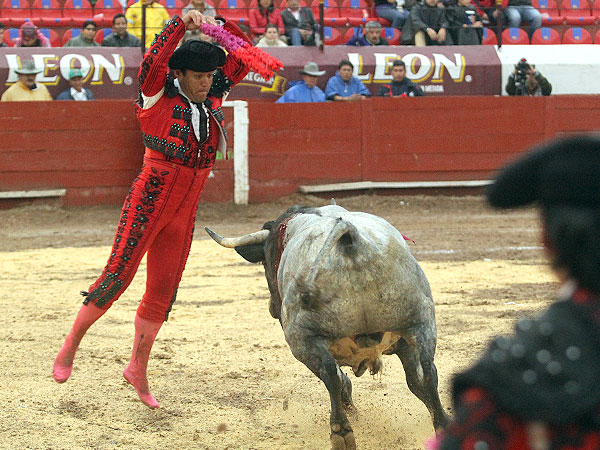 Juan Ram�n con las jaras