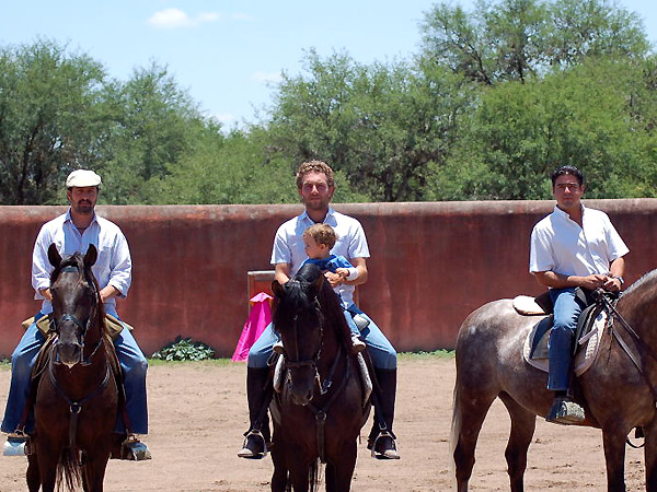 Cuevas, Hern�ndez y Garfias