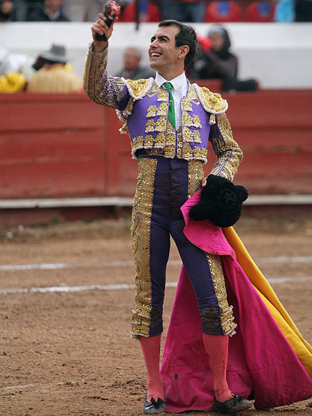 Segunda oreja a la espuerta