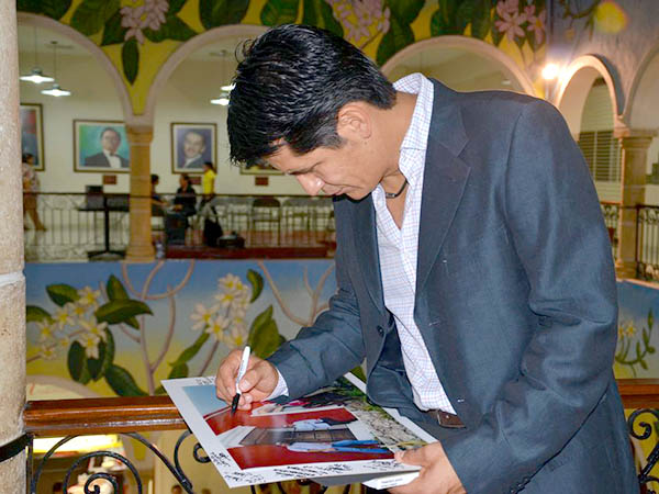 Agradecido con la afici�n