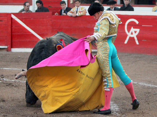 Lances de Arturo Sald�var