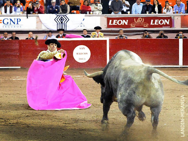 El saludo al tercer quinto