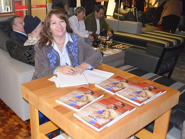 Para adquirir la obra