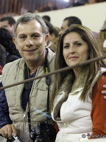 En pareja a los toros