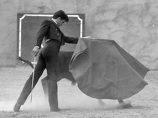 Empaque, en blanco y negro