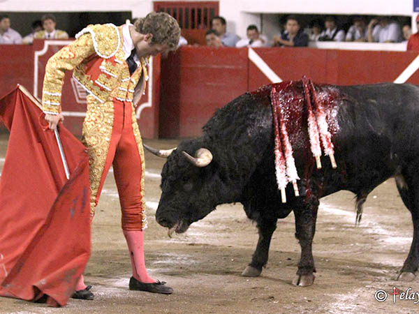 Tarde complicada para los toreros