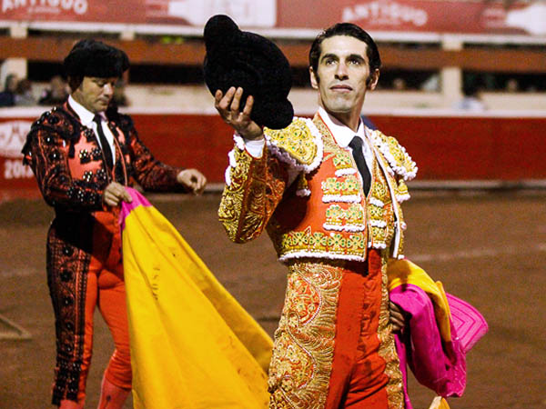 Desorej� al quinto de la tarde