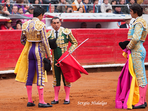 Confirmando su alternativa