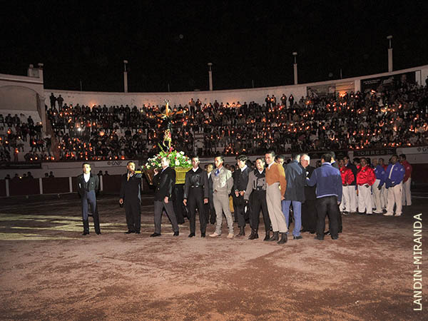 Devoci�n taurina al Cristo Negro